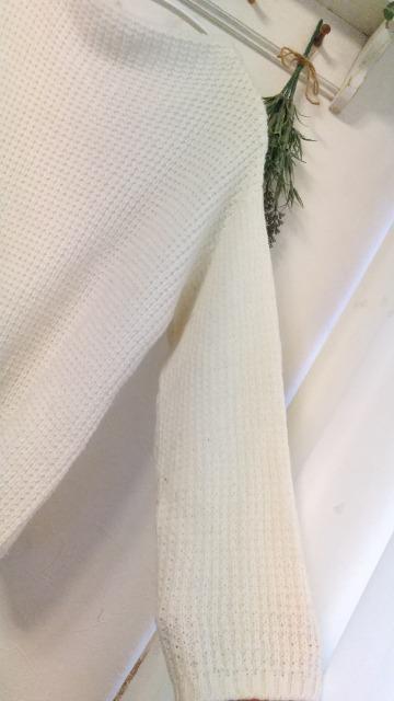 saloon by Adastria*ふっくらボートネックホワイトワッフルニット/38 < 女性ファッション saloon by Adastria*ふっくらボートネックホワイトワッフルニット/38 < 女性ファッションの