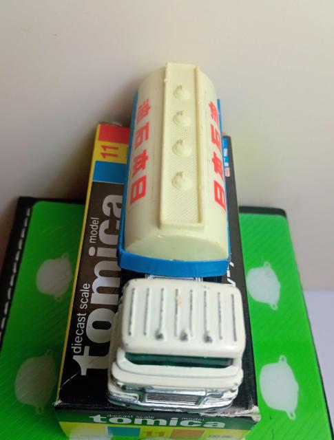 トミカ黒箱日本製日野セミトレーラートランスポートタンク 日本石油中古 < ホビー トミカ黒箱日本製日野セミトレーラートランスポートタンク 日本石油中古 < ホビーの