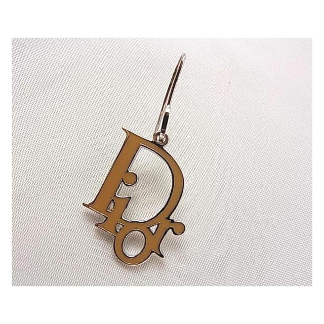 500円スタ★正規品美品 クリスチャンディオール ピアス 片方 Dior シングルピアス < ブランド  500円スタ★正規品美品 クリスチャンディオール ピアス 片方 Dior シングルピアス < ブランドの