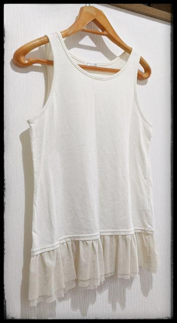 ★シネマクラブ★CINEMACLUB★ハニーズ★Honeys★タンクトップ★白★Tシャツ★Mサイズ★フリル付★部屋着★ < ブランド ★シネマクラブ★CINEMACLUB★ハニーズ★Honeys★タンクトップ★白★Tシャツ★Mサイズ★フリル付★部屋着★ < ブランドの