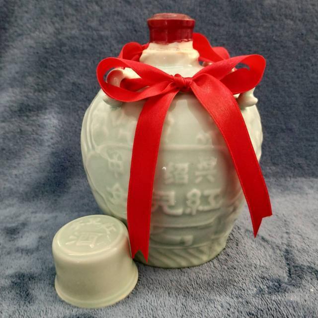 紹興酒 女児紅 金奨 500ml 中国酒 陶器ボトル 未開栓 2点 < グルメ/ドリンク 紹興酒 女児紅 金奨 500ml 中国酒 陶器ボトル 未開栓 2点 < グルメ/ドリンクの