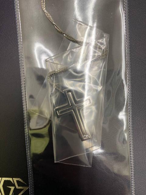 【新品未使用】鑑別書付 天然ダイヤモンド クロスネックレス K18WG 45.5cm ラウンドブリリアントカット < 女性アクセサリー/時計 【新品未使用】鑑別書付 天然ダイヤモンド クロスネックレス K18WG 45.5cm ラウンドブリリアントカット < 女性アクセサリー/時計の