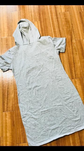 ☆新品☆可愛い*薄手フード付きワンピースLグレー < 女性ファッション ☆新品☆可愛い*薄手フード付きワンピースLグレー < 女性ファッションの