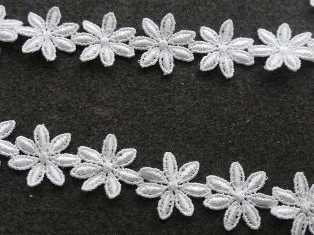 花モチーフ ケミカルレース 白 20mm幅 1m モチーフ50個分 < ペット/手芸/園芸  花モチーフ ケミカルレース 白 20mm幅 1m モチーフ50個分 < ペット/手芸/園芸の