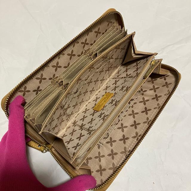 【Chiocciola / キオッチョラ】 レザー / ラウンドジップ 長財布 < 女性ファッション  【Chiocciola / キオッチョラ】 レザー / ラウンドジップ 長財布 < 女性ファッションの
