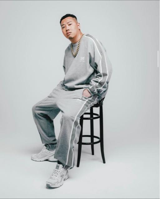 BADHOP BREATH x NEEDLES ブレス × ニードルズ セットアップ "Gray/White" < 男性ファッション  BADHOP BREATH x NEEDLES ブレス × ニードルズ セットアップ "Gray/White" < 男性ファッションの