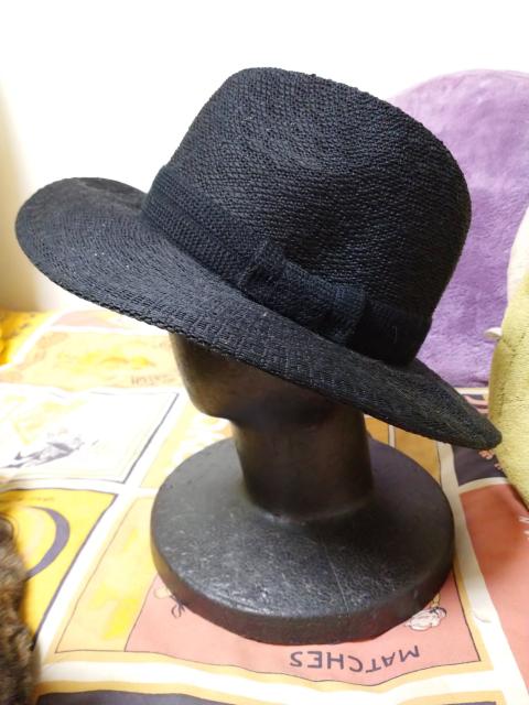 黒リボン ハット < 女性ファッション  黒リボン ハット < 女性ファッションの