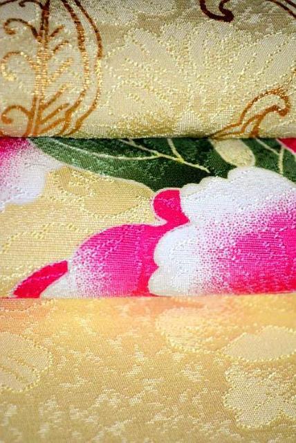 【最高峰】新品同様 暈し染め 金彩 シシュウ 花尽くし 牡丹 可愛い中古振袖 身丈164cm 裄丈66cm T3510 < 女性ファッション  【最高峰】新品同様 暈し染め 金彩 シシュウ 花尽くし 牡丹 可愛い中古振袖 身丈164cm 裄丈66cm T3510 < 女性ファッションの