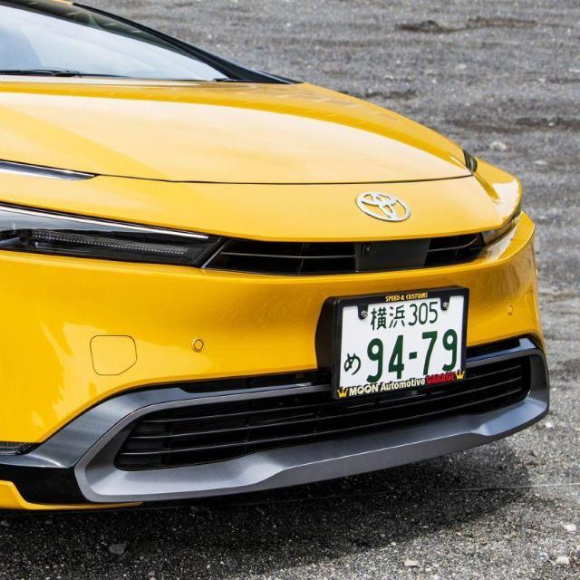 匿名配送 Raised MOON Garage ロゴ スキニー ライセンスフレーム ムーンアイズ ナンバーフレーム プレート < 自動車/バイク 匿名配送 Raised MOON Garage ロゴ スキニー ライセンスフレーム ムーンアイズ ナンバーフレーム プレート < 自動車/バイク