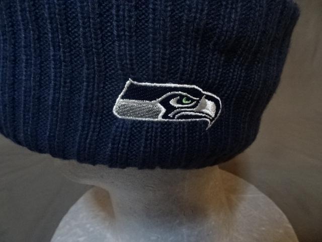 【NEWERA】NFL シアトル シーホークスロゴ刺繍 ニットキャップ < 男性ファッション  【NEWERA】NFL シアトル シーホークスロゴ刺繍 ニットキャップ < 男性ファッションの