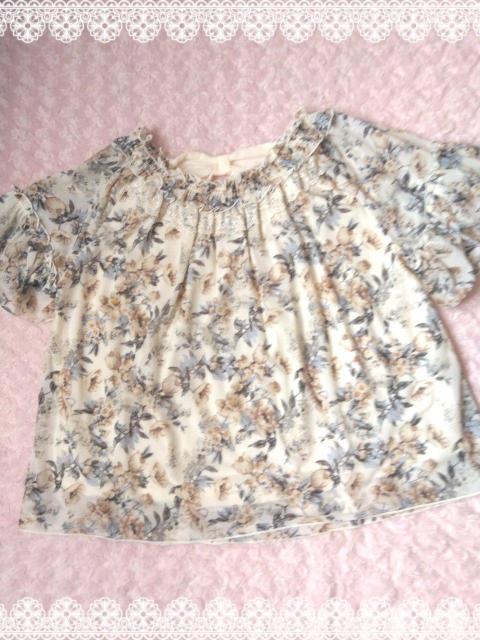 新品☆アクシーズ*バックリボンプルオーバー < ブランド 新品☆アクシーズ*バックリボンプルオーバー < ブランドの