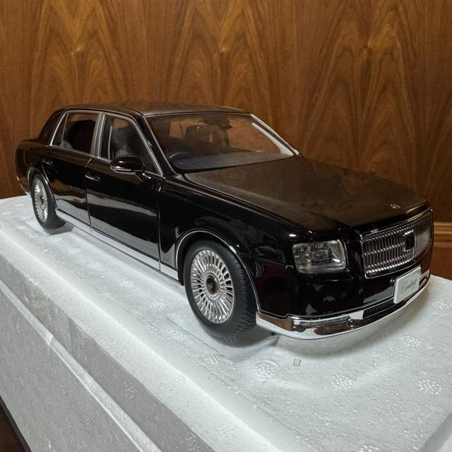 未展示品 オートアート 1/18 トヨタ センチュリー ブラック < ホビー  未展示品 オートアート 1/18 トヨタ センチュリー ブラック  < ホビーの