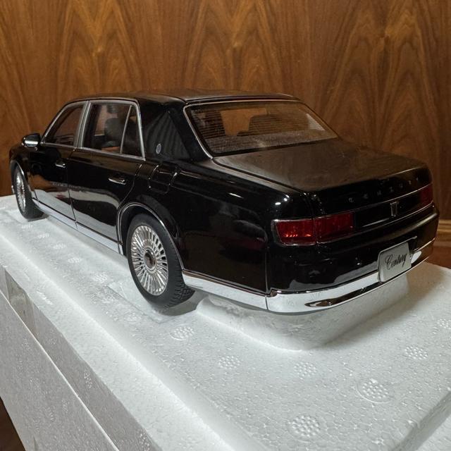未展示品 オートアート 1/18 トヨタ センチュリー ブラック < ホビー  未展示品 オートアート 1/18 トヨタ センチュリー ブラック < ホビーの