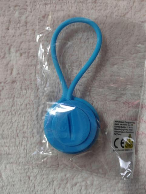 ペット用 LEDライト 首輪チャーム 青色 シリコン製 1個 < ペット/手芸/園芸 ペット用 LEDライト 首輪チャーム 青色 シリコン製 1個 < ペット/手芸/園芸の