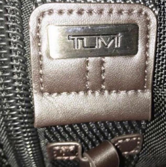 【新品未使用】TUMI Alpha bravo ボディバッグ ブラック系 < 男性ファッション 【新品未使用】TUMI Alpha bravo ボディバッグ ブラック系 < 男性ファッションの