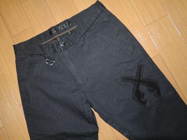 美中古ロアーroar2丁拳銃ワッペン付コットンパンツ2黒フェルト < ブランド  美中古ロアーroar2丁拳銃ワッペン付コットンパンツ2黒フェルト  < ブランドの