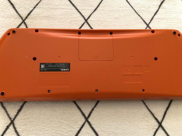 カシオ ピアノ キーボード SA-76 オレンジ < ホビー  カシオ ピアノ キーボード SA-76 オレンジ < ホビーの