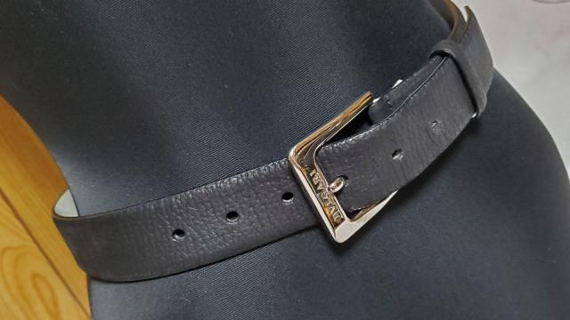 正規良 レア ブルガリ エリプス クラシック エンブレムロゴ シャイニーSVバックルL レザーベルト 黒 70 男女兼用 ビジネス < ブランド  正規良 レア ブルガリ エリプス クラシック エンブレムロゴ シャイニーSVバックルL レザーベルト 黒 70 男女兼用 ビジネス < ブランドの