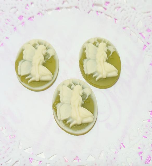 ★ハンドメイド素材★デコパーツ・カメオ3個(妖精) < 香水/コスメ/ネイル ★ハンドメイド素材★デコパーツ・カメオ3個(妖精) < 香水/コスメ/ネイルの