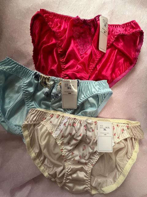 3Lサイズ!3枚セット!光沢ツルツル素材!シフォン使い!あり!高貴品格!色とりどり!エレガント!ショーツ!No.薔薇 < 女性ファッション  3Lサイズ!3枚セット!光沢ツルツル素材!シフォン使い!あり!高貴品格!色とりどり!エレガント!ショーツ!No.薔薇 < 女性ファッションの