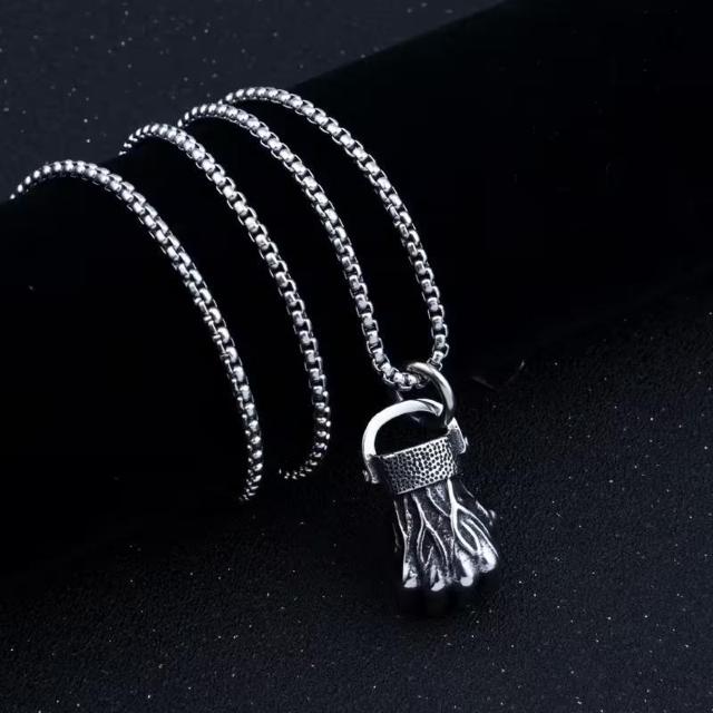 爆ヤス価格価格790円★男性用スポーツフィストペンダントネックレス、ミニマリストヒップホップボールドカップルネックレス < 男性アクセサリー/時計 爆ヤス価格価格790円★男性用スポーツフィストペンダントネックレス、ミニマリストヒップホップボールドカップルネックレス < 男性アクセサリー/時計の