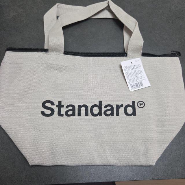 Standard トートバッグ グレーStandard < 女性ファッション Standard トートバッグ グレーStandard < 女性ファッションの