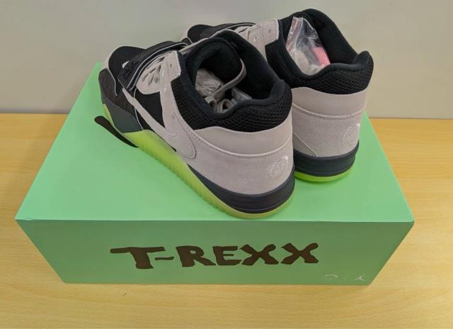 Travis Scott × Chase B × Nike Jordan Jumpman Jack TR CJ1 32cm < 男性ファッション Travis Scott × Chase B × Nike Jordan Jumpman Jack TR CJ1 32cm < 男性ファッションの