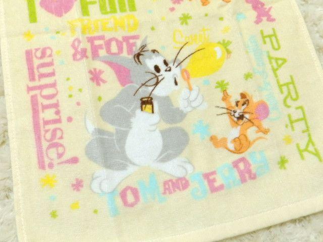 《New》トムとジェリー★洗面所*台所*お出掛け*スポーツに・フェイスタオル < インテリア/ライフ 《New》トムとジェリー★洗面所*台所*お出掛け*スポーツに・フェイスタオル < インテリア/ライフの