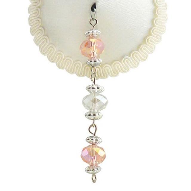 ラウンドカットビーズのタッセル付き ホワイトセクシーニプレス < 女性ファッション ラウンドカットビーズのタッセル付き ホワイトセクシーニプレス < 女性ファッションの