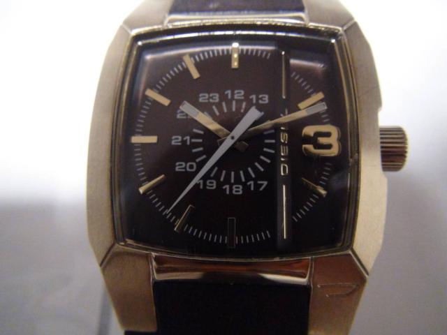 ディーゼルの腕時計メンズ クォーツ式 動作確認済み!。 < ブランド ディーゼルの腕時計メンズ クォーツ式 動作確認済み!。 < ブランドの