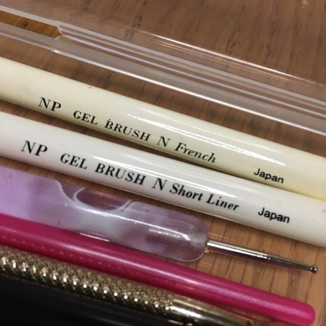 ネイルパートナー ジェルネイルブラシ2本 他ケア用品 < 香水/コスメ/ネイル ネイルパートナー ジェルネイルブラシ2本 他ケア用品 < 香水/コスメ/ネイルの