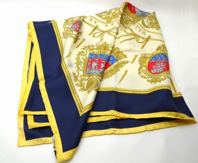 HERMES エルメス カレ90 LES ARMES DE PARIS パリの紋章 大判シルクスカーフ マルチカラー<USED> < ブランド HERMES エルメス カレ90 LES ARMES DE PARIS パリの紋章 大判シルクスカーフ マルチカラー<USED> < ブランドの