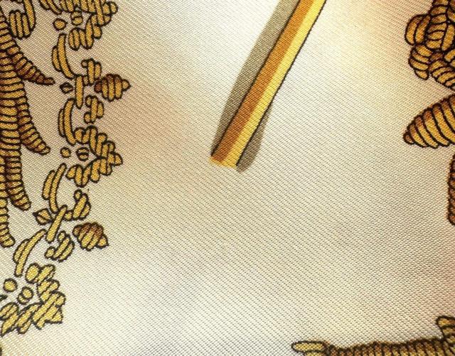 HERMES エルメス カレ90 LES ARMES DE PARIS パリの紋章 大判シルクスカーフ マルチカラー<USED> < ブランド HERMES エルメス カレ90 LES ARMES DE PARIS パリの紋章 大判シルクスカーフ マルチカラー<USED> < ブランドの