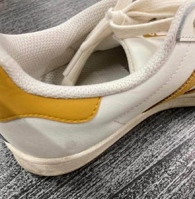 アディダス スニーカー レディース スーパースター オフホワイト/ゴールド/フットウェアホワイト IH7638 サイズ24.0p < ブランド アディダス スニーカー レディース スーパースター オフホワイト/ゴールド/フットウェアホワイト IH7638 サイズ24.0p < ブランドの