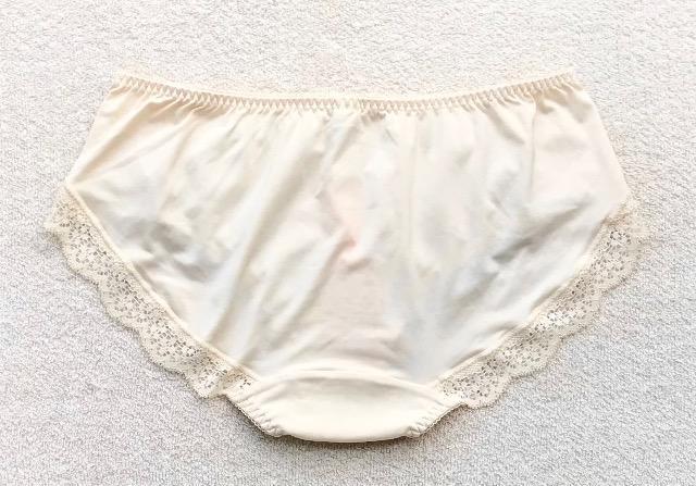 Triumph AMOSTYLE ショーツ Mサイズ ヒップハング 3枚セット < 女性ファッション Triumph AMOSTYLE ショーツ Mサイズ ヒップハング 3枚セット < 女性ファッションの