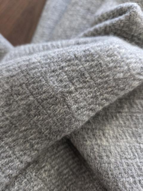 NINA RICCIマフラー★カシミヤ100%のライトグレーマフラー < ブランド NINA RICCIマフラー★カシミヤ100%のライトグレーマフラー < ブランドの