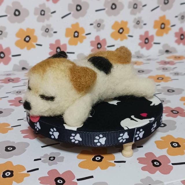 �r�уt�F���g �L�����ۃx�b�g�ɐQ���ׂ�v�`��񂿂��  �� �y�b�g/��|/���|�� 