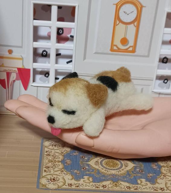 �r�уt�F���g �L�����ۃx�b�g�ɐQ���ׂ�v�`��񂿂�� �� �y�b�g/��|/���|�� 