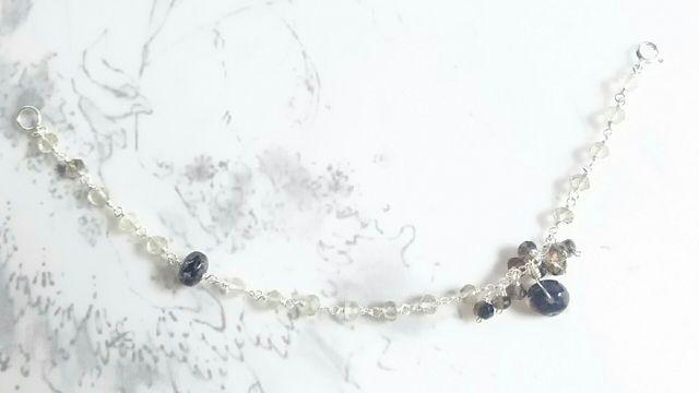 *スモーキークォーツとアイオライトのブレス*SF 18043 < 女性アクセサリー/時計 *スモーキークォーツとアイオライトのブレス*SF 18043 < 女性アクセサリー/時計の