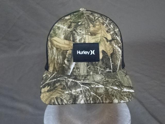 【Hurley】【Nike DRI FIT】カモフラ柄 ロゴマーク付 メッシュキャップ < 男性ファッション  【Hurley】【Nike DRI FIT】カモフラ柄 ロゴマーク付 メッシュキャップ  < 男性ファッションの
