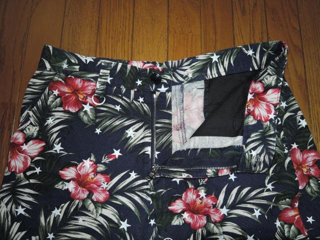 uniform experiment ユニフォームエクスペリメント アロハ柄 ショーツ 1 星柄 ドット ハーフパンツ < ブランド uniform experiment ユニフォームエクスペリメント アロハ柄 ショーツ 1 星柄 ドット ハーフパンツ < ブランドの