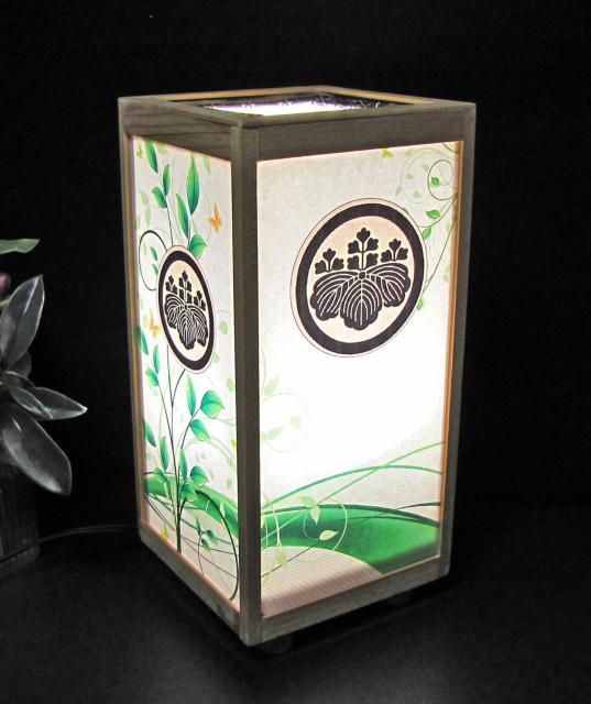 ★家紋の宿り木/森羅万象=「丸に五三の桐」(家紋変更可)/至福の明り/LED昼白色・ラミネート加工・檜枠造・軽量/ < 家電/AV  ★家紋の宿り木/森羅万象=「丸に五三の桐」(家紋変更可)/至福の明り/LED昼白色・ラミネート加工・檜枠造・軽量/ < 家電/AVの