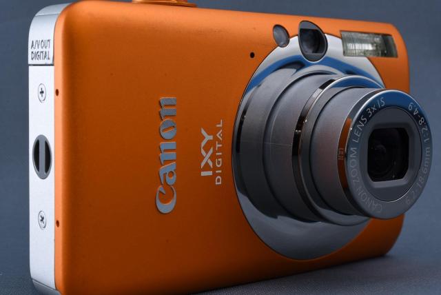 美品 Canon キヤノン IXY DIGITAL 110 IS 箱付き < 家電/AV  美品 Canon キヤノン IXY DIGITAL 110 IS 箱付き < 家電/AVの