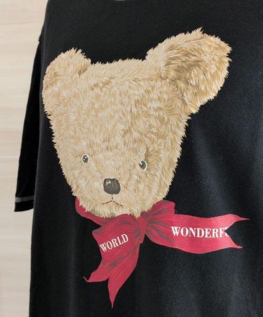 WONDERFUL WORLD■ワンダフルワールド■リボンクマ 顔クマ プリント柄Tシャツ■裏側肩部分難有り < ブランド  WONDERFUL WORLD■ワンダフルワールド■リボンクマ 顔クマ プリント柄Tシャツ■裏側肩部分難有り < ブランドの