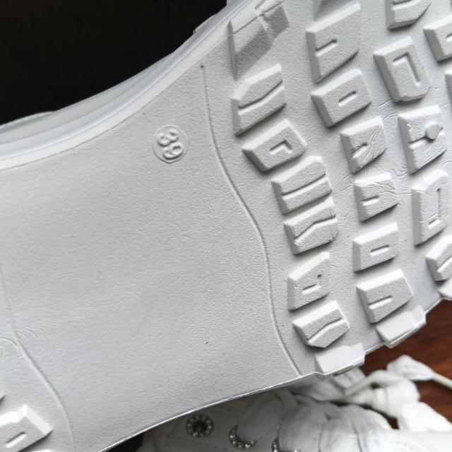 新品 24.5cm レディース スニーカー ホワイト シューズ 靴 カジュアル < 女性ファッション 新品 24.5cm レディース スニーカー ホワイト シューズ 靴 カジュアル < 女性ファッションの