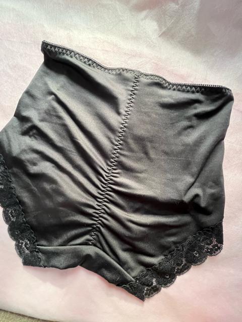 Mサイズ!光沢感あるツルサラっと素材一枚ばきOK!パワーネットで!お腹サポート足口らくらく!エレガント!ガードルショーツ!No.黒 < 女性ファッション Mサイズ!光沢感あるツルサラっと素材一枚ばきOK!パワーネットで!お腹サポート足口らくらく!エレガント!ガードルショーツ!No.黒 < 女性ファッションの