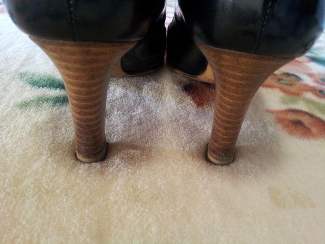 セルジオロッシ パンプス ブラック エナメル 正規品 美品 < ブランド  セルジオロッシ パンプス ブラック エナメル 正規品 美品 < ブランドの