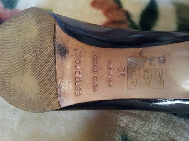 セルジオロッシ パンプス ブラック エナメル 正規品 美品 < ブランド  セルジオロッシ パンプス ブラック エナメル 正規品 美品 < ブランドの