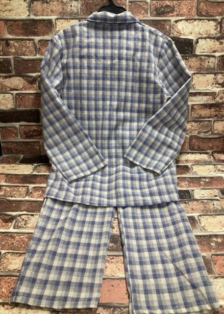 送料無料!さらさら快適・綿&レーヨン混素材!先染め チェック柄 レディースパジャマ(5色から)1組 < インテリア/ライフ 送料無料!さらさら快適・綿&レーヨン混素材!先染め チェック柄 レディースパジャマ(5色から)1組 < インテリア/ライフの