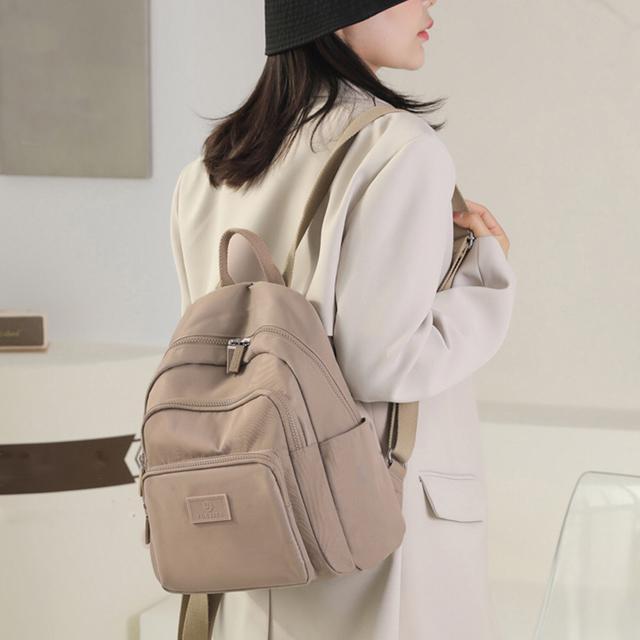 送料無料 新品 ミニリュックサック 多収納 レディース < 女性ファッション  送料無料 新品 ミニリュックサック 多収納 レディース < 女性ファッションの